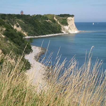 Ferienwohnungen Rügen Findling Breege Exterior foto