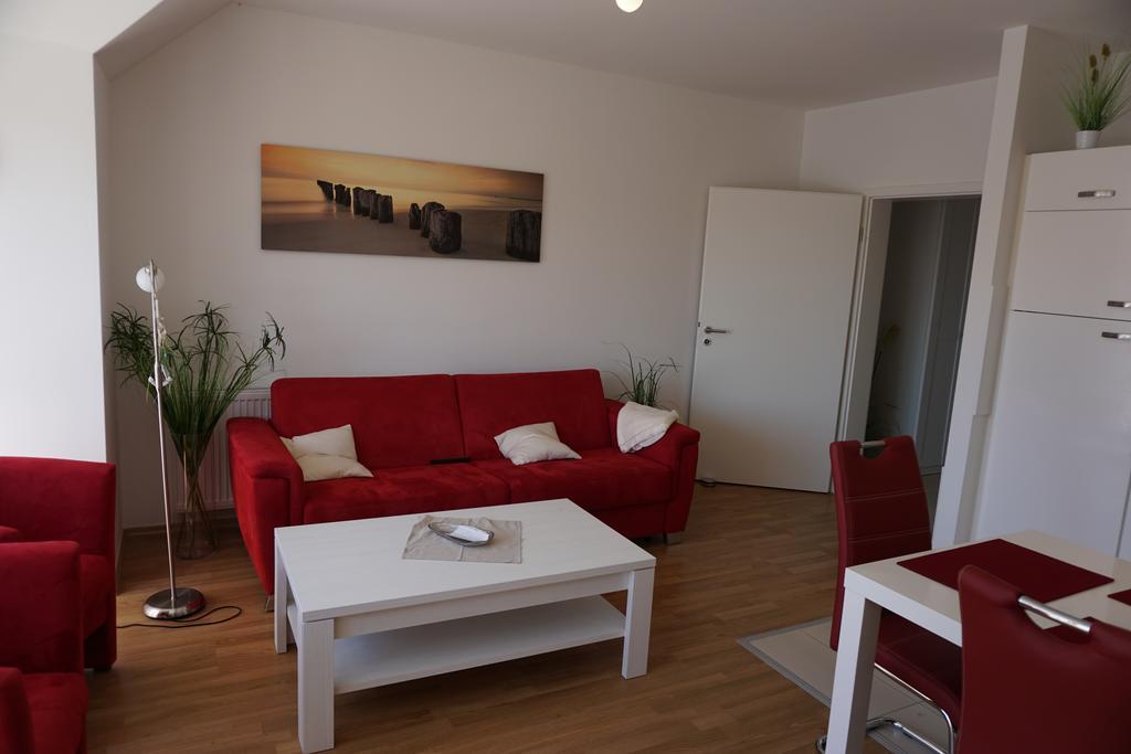 Ferienwohnungen Rügen Findling Breege Exterior foto