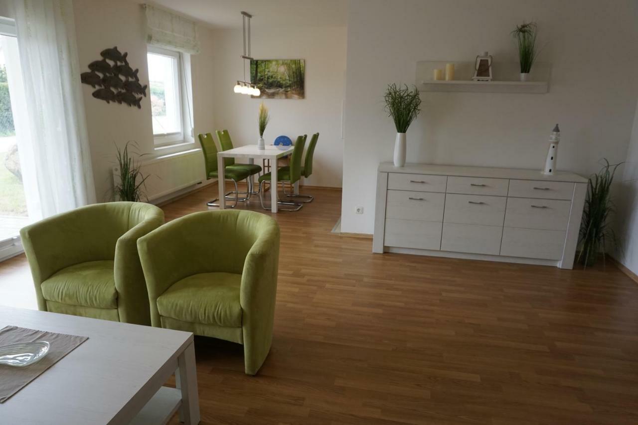 Ferienwohnungen Rügen Findling Breege Exterior foto